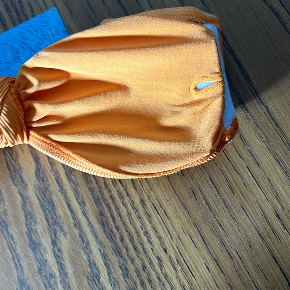 Hello Molly Bandeau bikini top and matching thong bottom - Picture 4 of 5